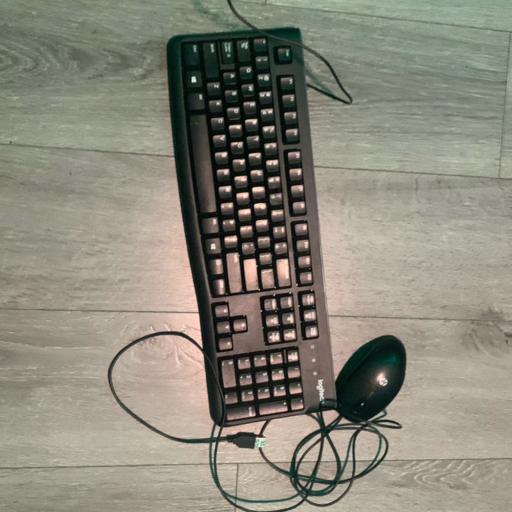 Logitech Keyboard and mouse for work or gaming. 12$